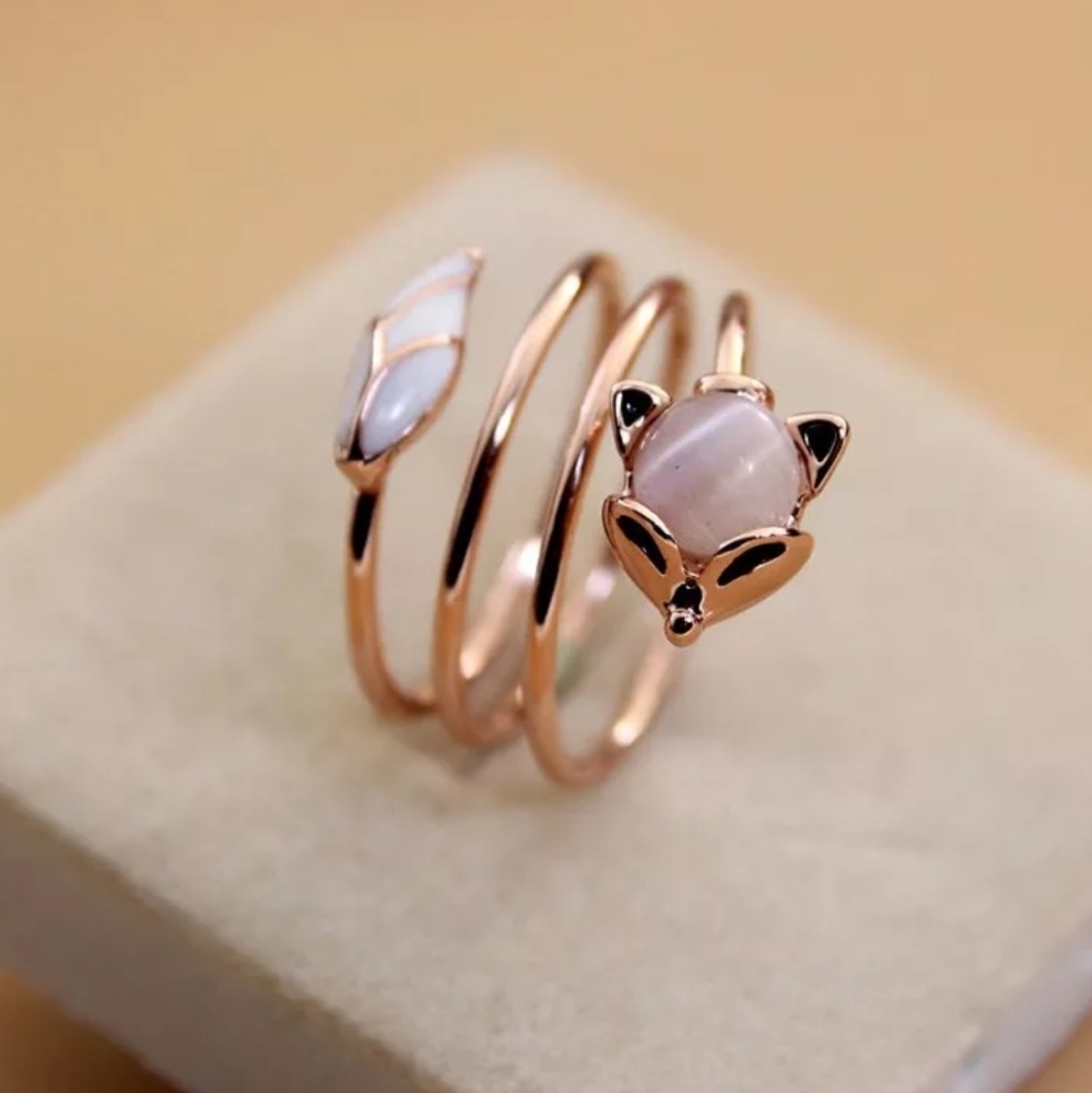 Adjustable Ring - Picture 1 of 3